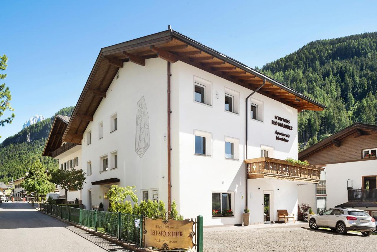 Montblanc Sella Apartment Ortisei